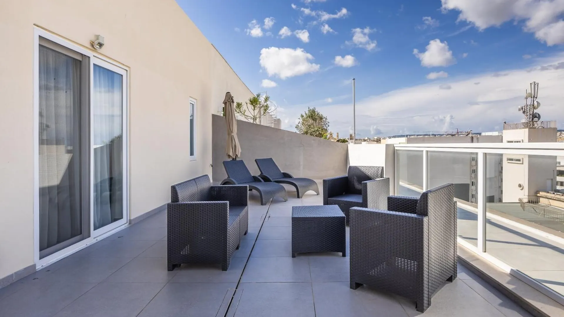 Dolce Pieta' Penthouse Apartment 0*, Pieta Malta