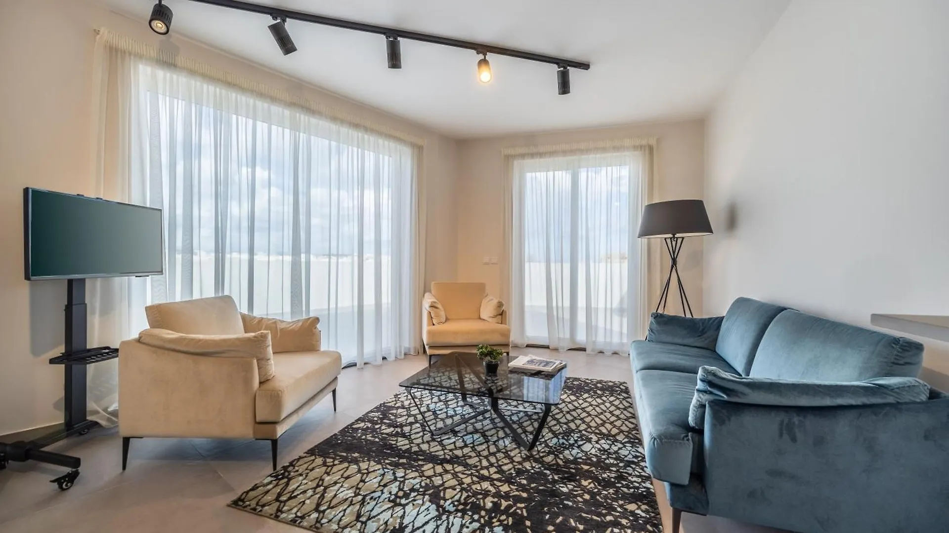 Dolce Pieta' Penthouse Apartment